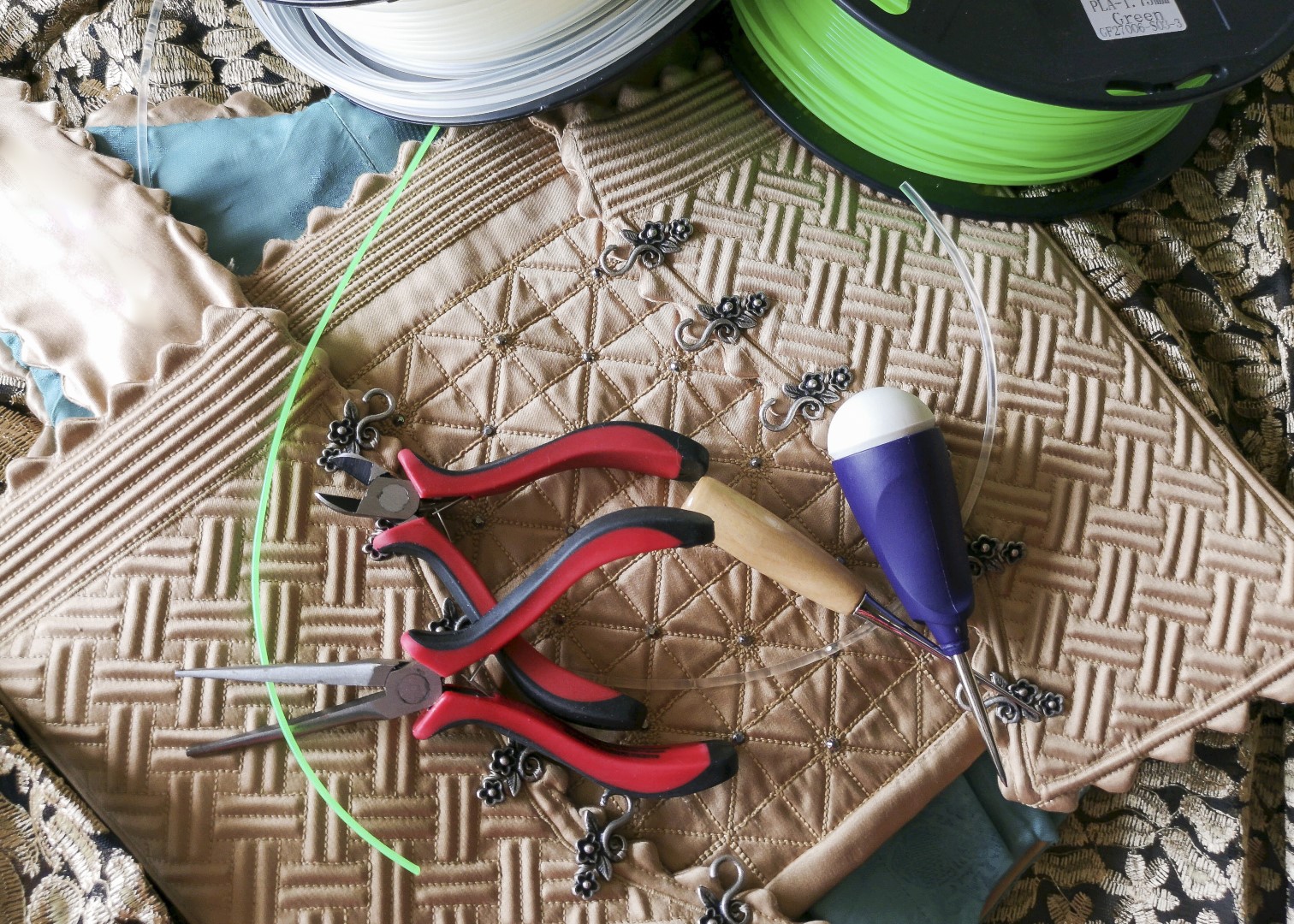 Alte Nähtechniken für die Wiesen neu entdeckt - Pfaff Blog